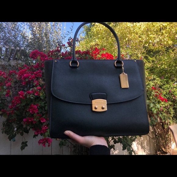 Coach Purse - Picture 1 of 8